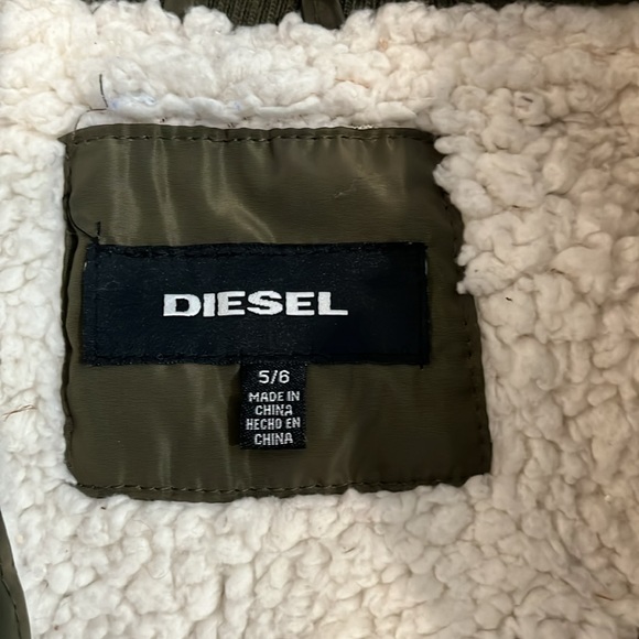 Bomber jacket - Picture 3 of 6